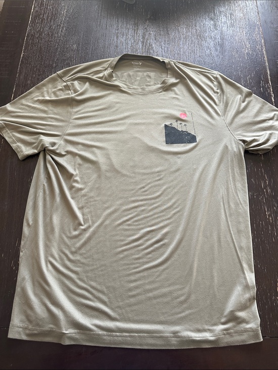 Old Navy Other - Old Navy Olive Short-Sleeve Pocket Tee with Palm Graphic